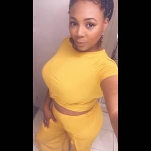 Meet your Posher, Candice